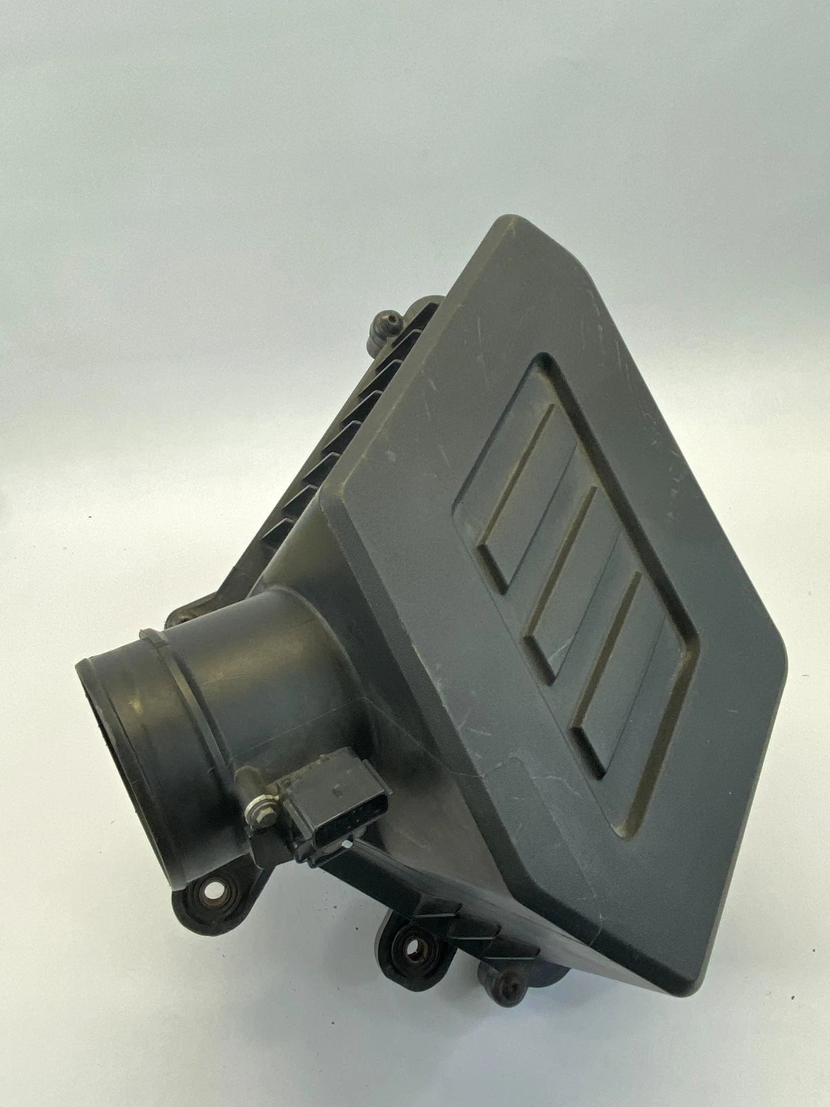 2012-2017 GMC TERRAIN 2.4L ENGINE AIR FILTER CLEANER BOX HOUSING OEM 20861417