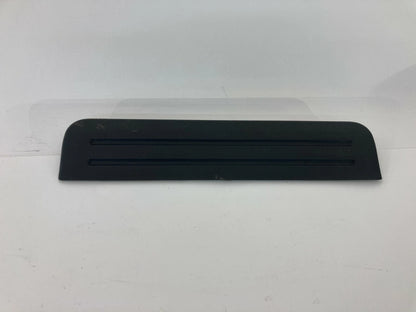 2003 KIA SORENTO REAR LEFT DRIVER SIDE DOOR STEP SILL TRIM PANEL 85882-3E000 OEM