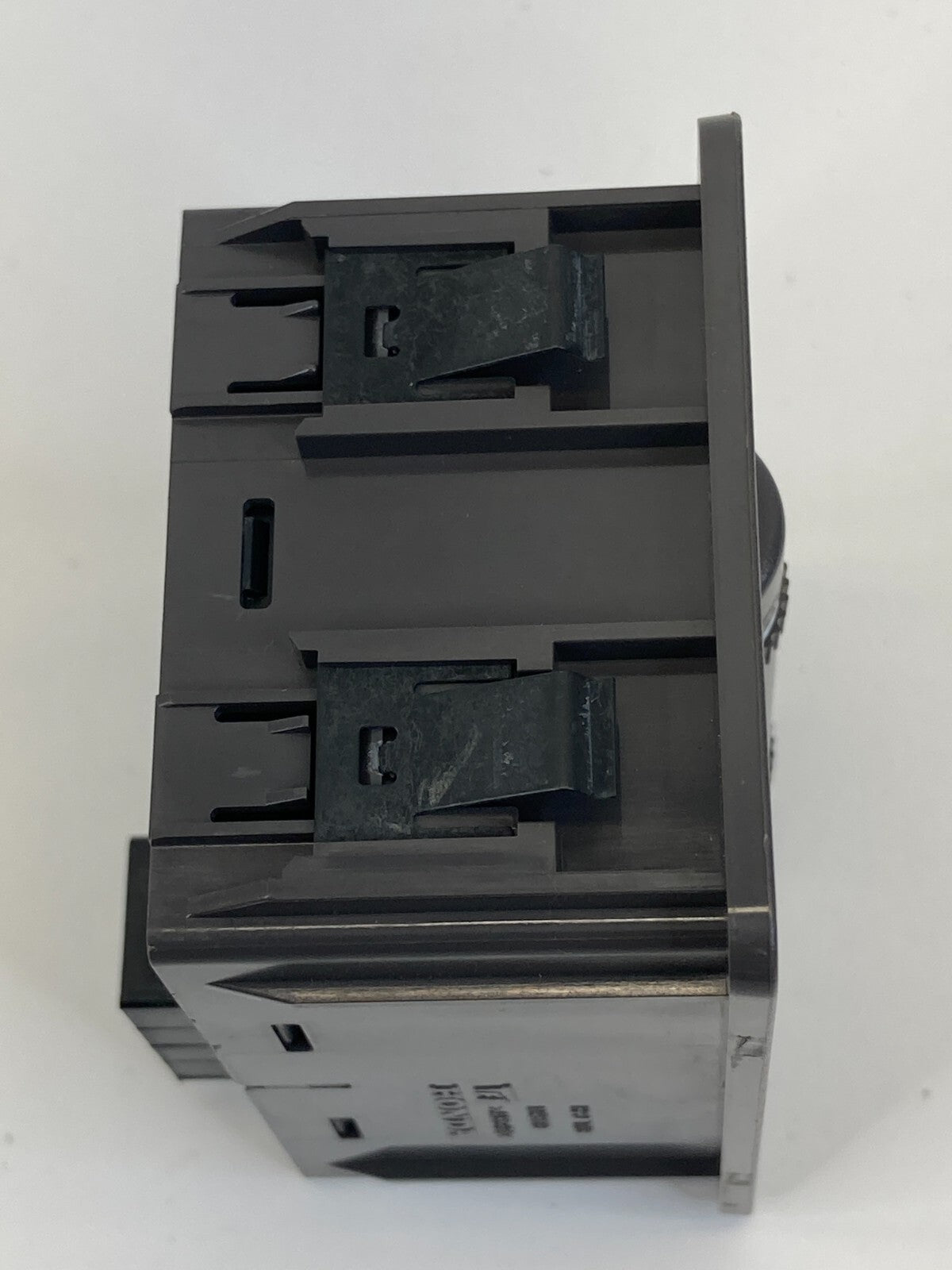 2011-2017 Honda Odyssey VLR TV Input Audio Headphone Jack M45519 OEM