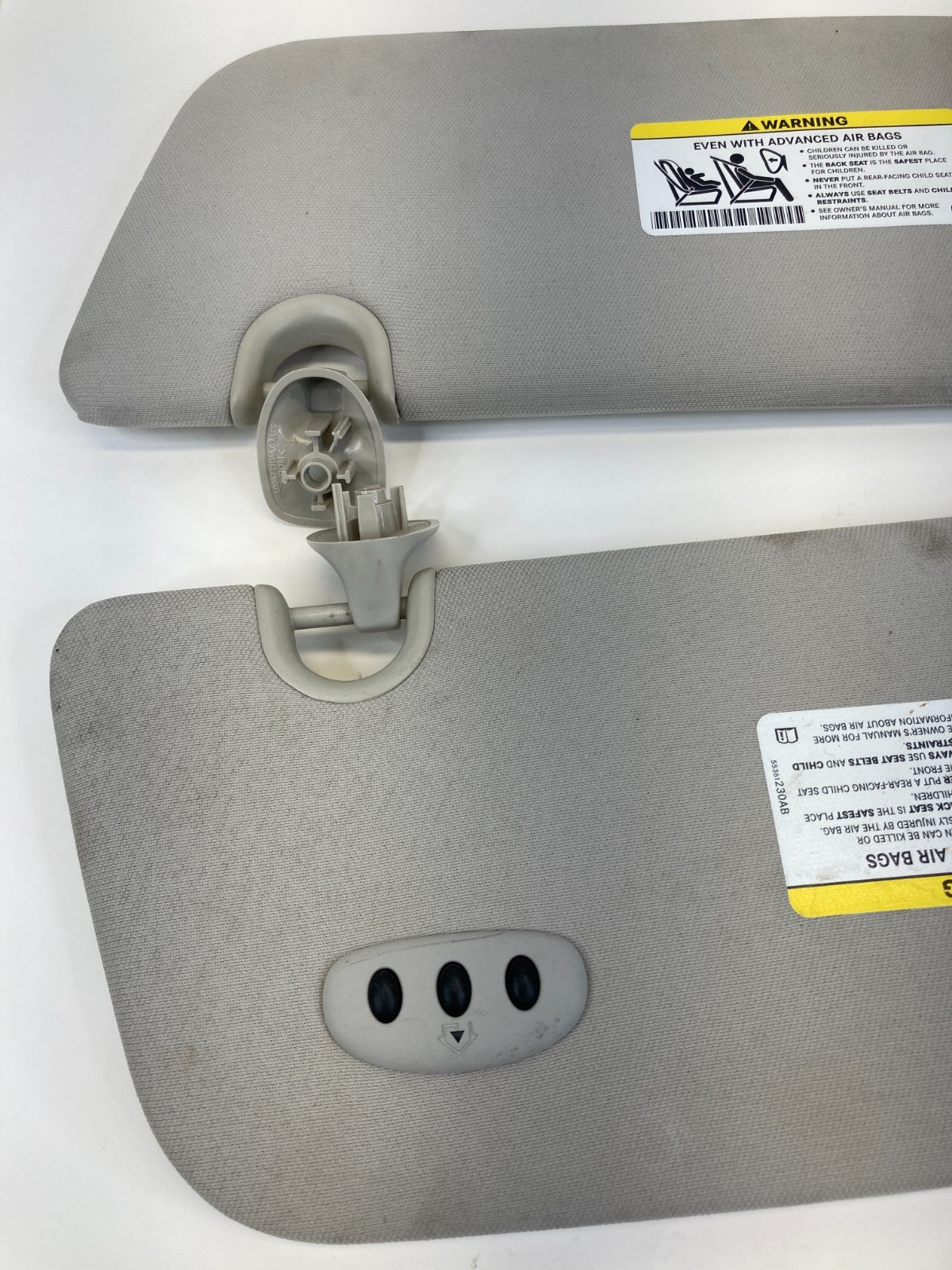 11-16 Chrysler Town & Country Left & Right Side Sun Visor Sunvisor W/ Homelink