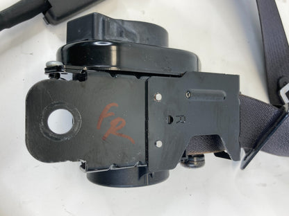2009-2016 GMC Acadia Front Right Side Seat Belt Retractor Pretensioner 15903263