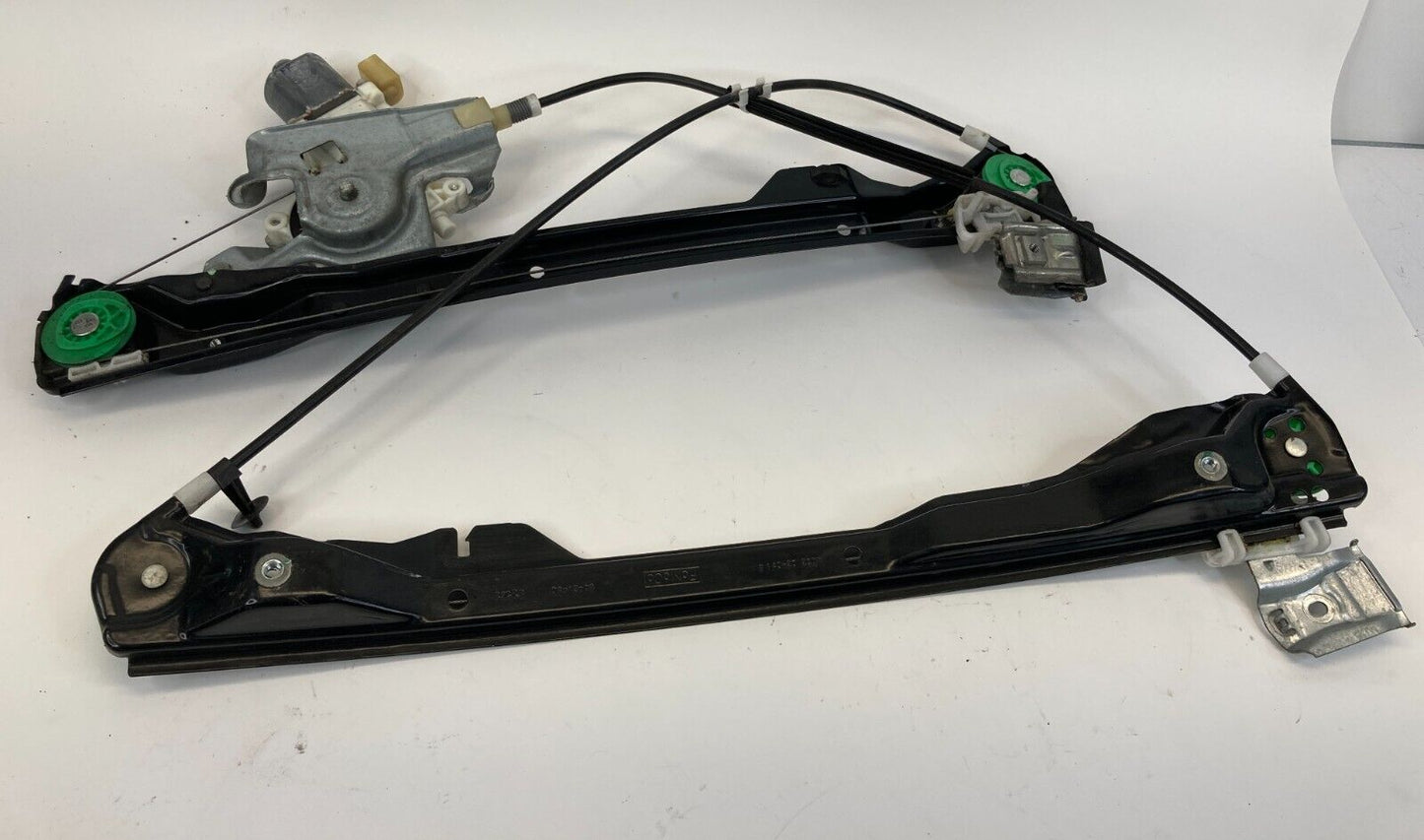 2008-2011 Ford Focus Front Right Passenger Side Door Window Motor w/ Reguator