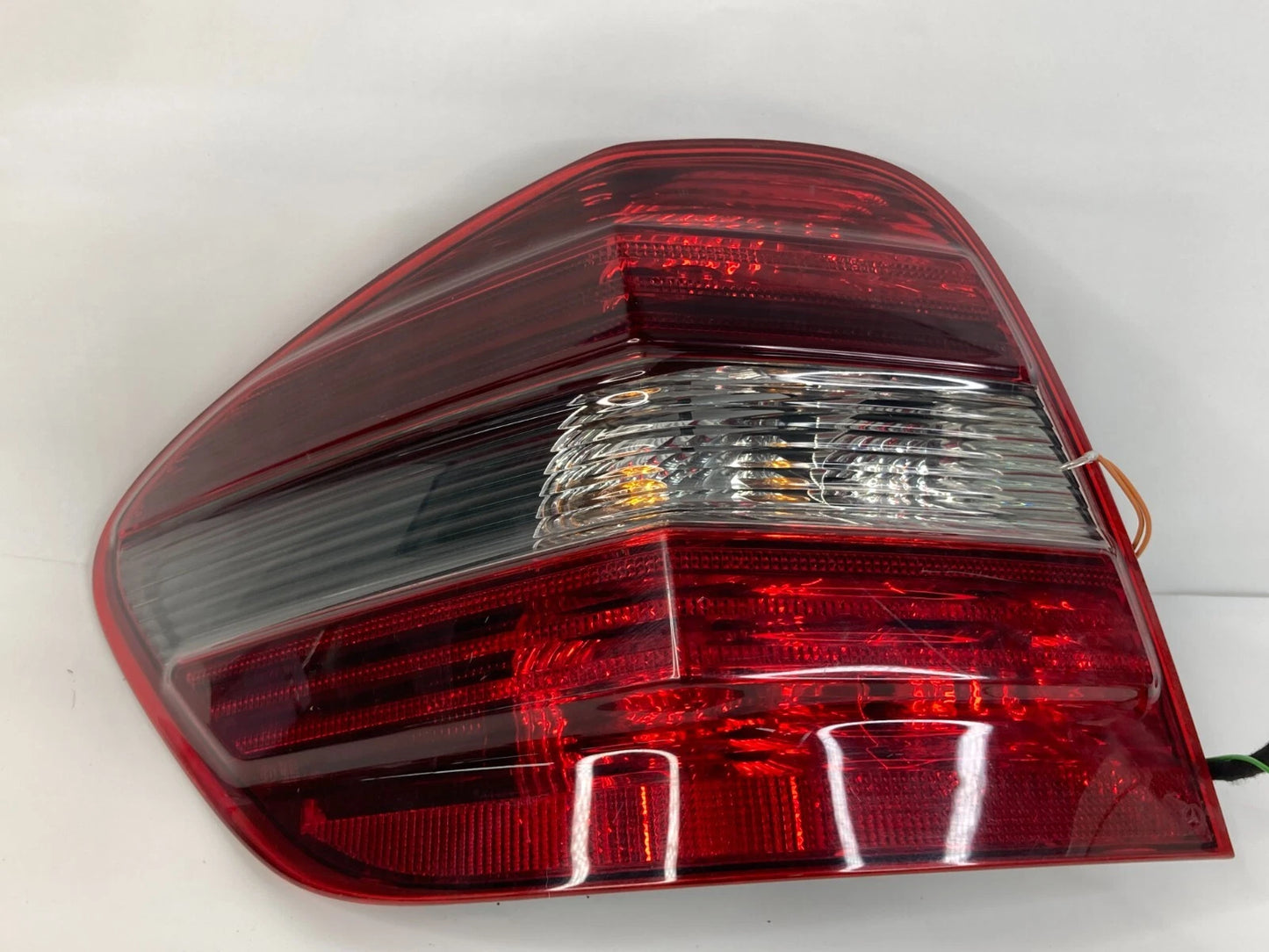 2006 2007 MERCEDES-BENZ ML500 REAR LEFT SIDE TAIL LIGHT TAILLIGHT LAMP ASSY OEM