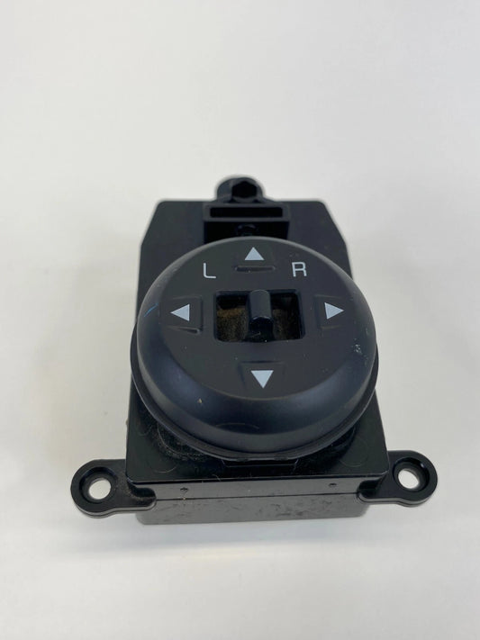 2014-2018 KIA FORTE MIRROR CONTROL BUTTON SWITCH ASSEMBLY 93530-A7100 OEM