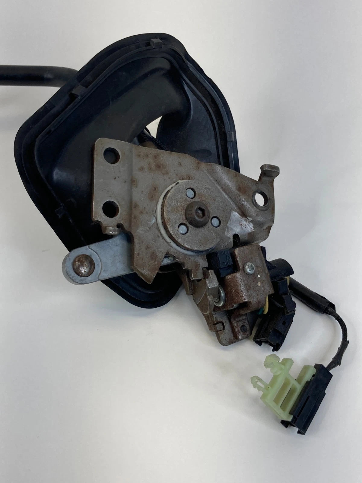 2013-2019 FORD POLICE INTERCEPTOR UTILITY AT COLUMN SHIFTER LEVER OEM