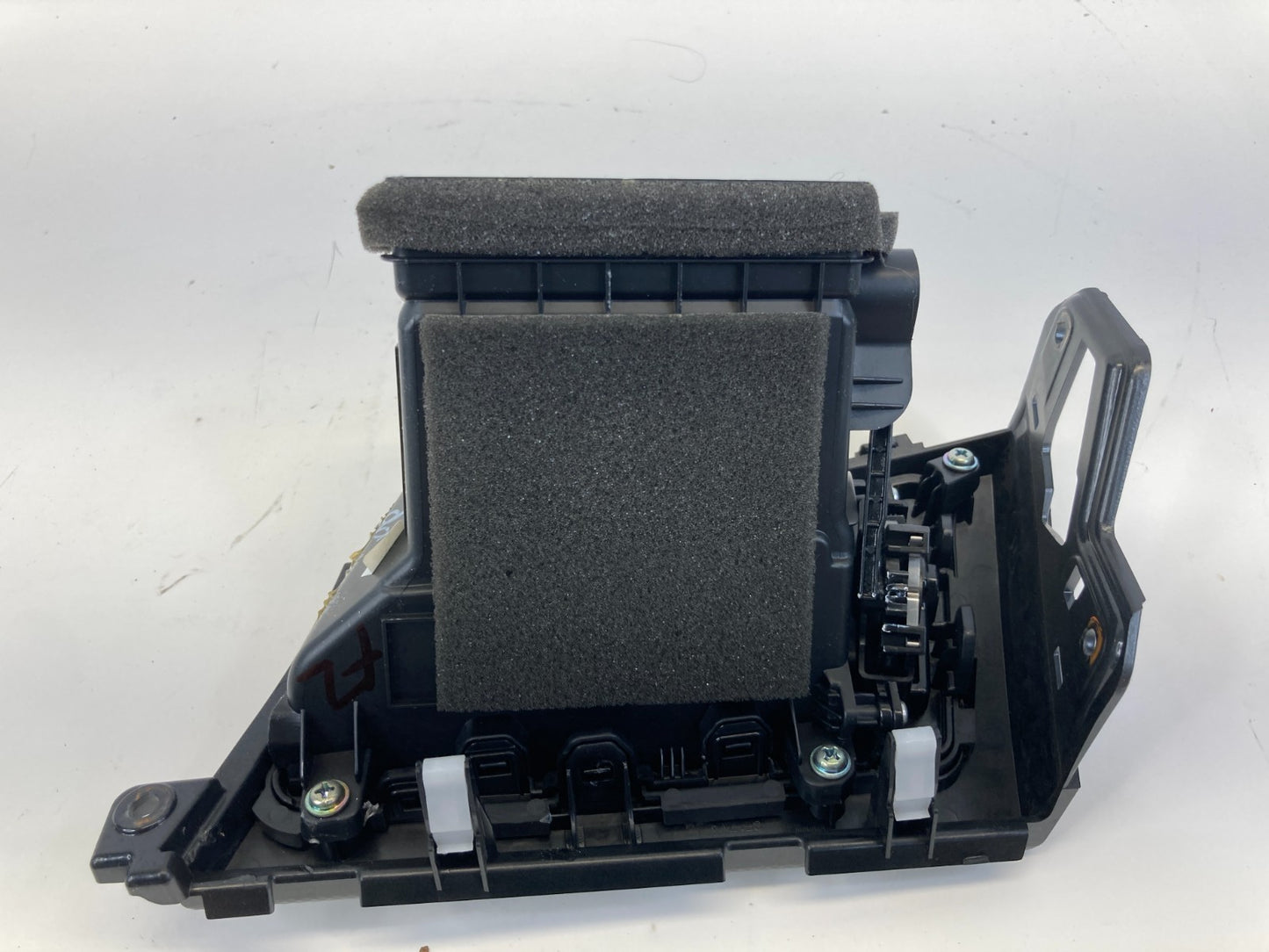 15-17 Hyundai Sonata Front Left Driver Dash AC Outer Air Vent Grille 84990-C2000