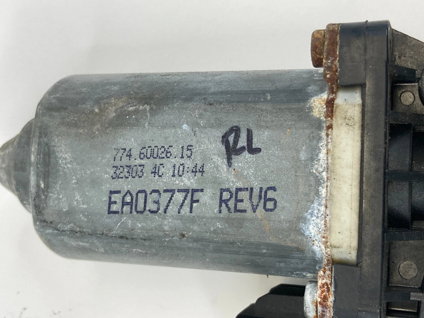 02-06 CHEVY AVALANCHE 1500 2500 REAR LEFT BACK SIDE DOOR WINDOW MOTOR EA0377F