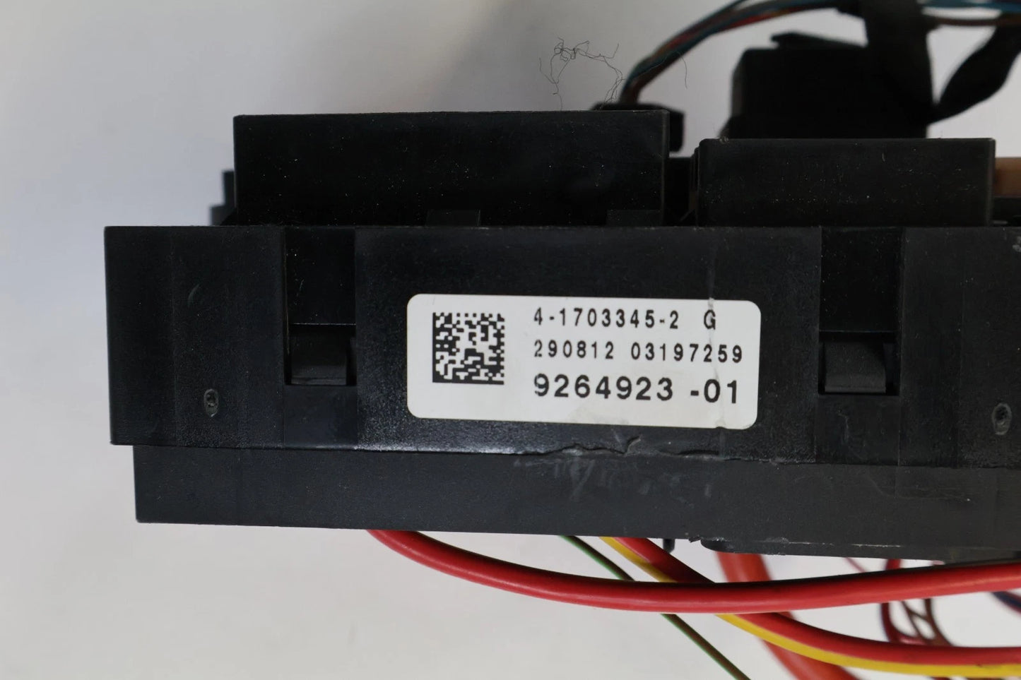 2011-2016 BMW 528I 535I REAR TRUNK POWER DISTRIBUTION FUSE BOX RELAY 9267358 OEM