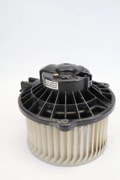 2004-2006 TOYOTA TUNDRA CREW CAB AC HEATER BLOWER MOTOR FAN ASSEMBLY OEM