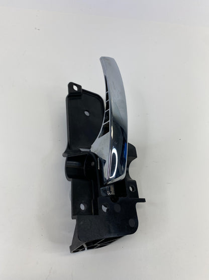 2011-2016 Chrysler Town & Country Front Right Interior Door Handle 68066552AA