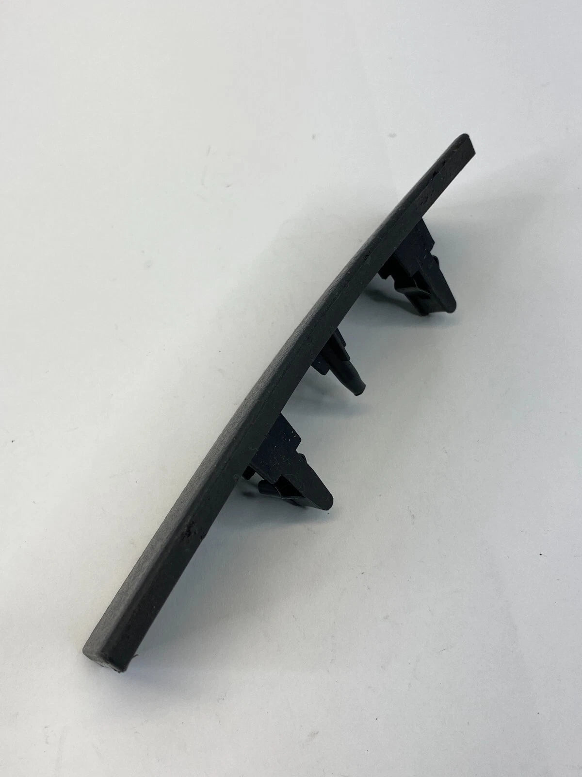 07-11 CHEVY AVEO 09-11 AVEO5 CENTER DASH LOWER CLIMATE CONTROL TRIM 96655532