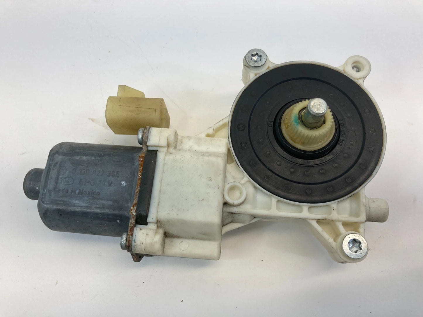 09-17 CHEVROLET TRAVERSE REAR LEFT SIDE DOOR POWER WINDOW MOTOR 0130822365 OEM