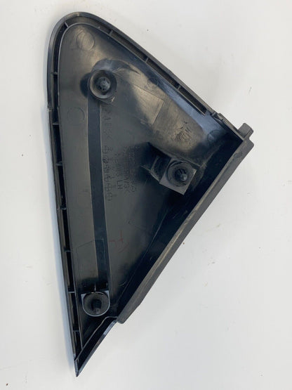 00-06 Mazda MPV Front Left Exterior Side View Corner Molding Garnish LC6269165