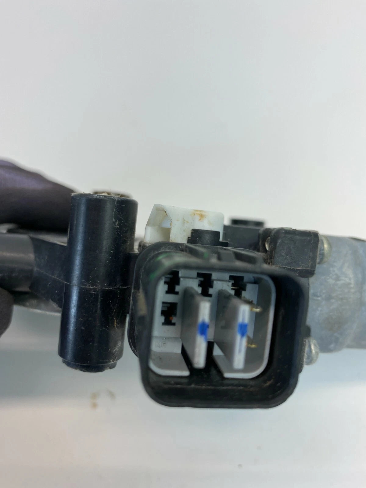 2003-2007 HONDA ACCORD SEDAN REAR RIGHT SIDE DOOR WINDOW MOTOR 72710-SDA-A012-M1
