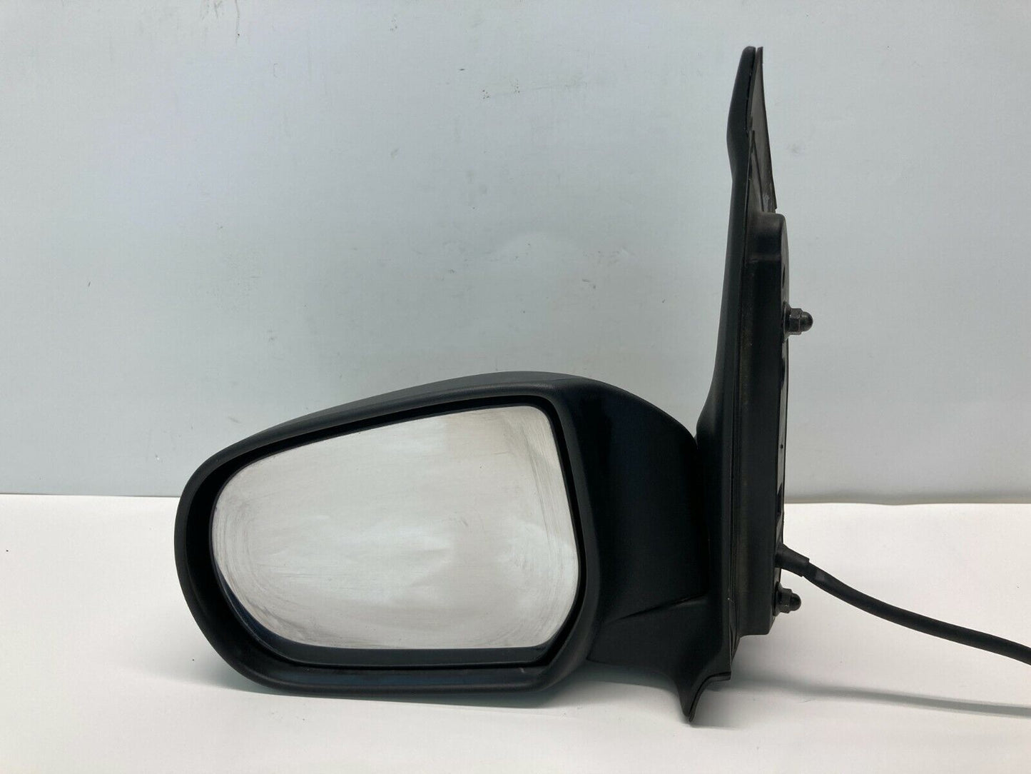 2002-2006 Mazda MPV Left Driver Side View Power Door Mirror LH E11015513 OEM