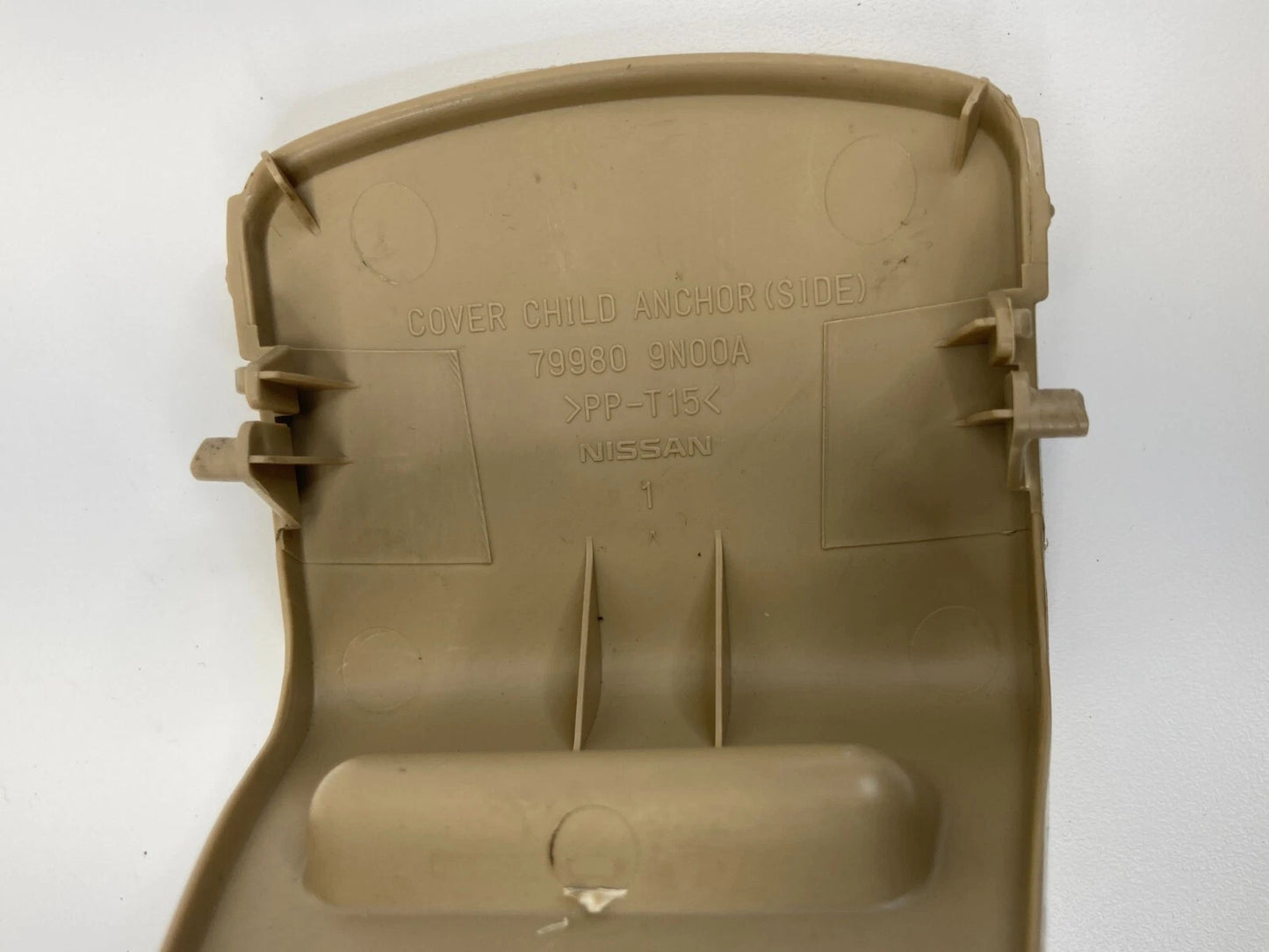 09-11 NISSAN MAXIMA REAR CHILD ANCHOR SAFETY COVER CAP TRIM 79980-9N00A OEM