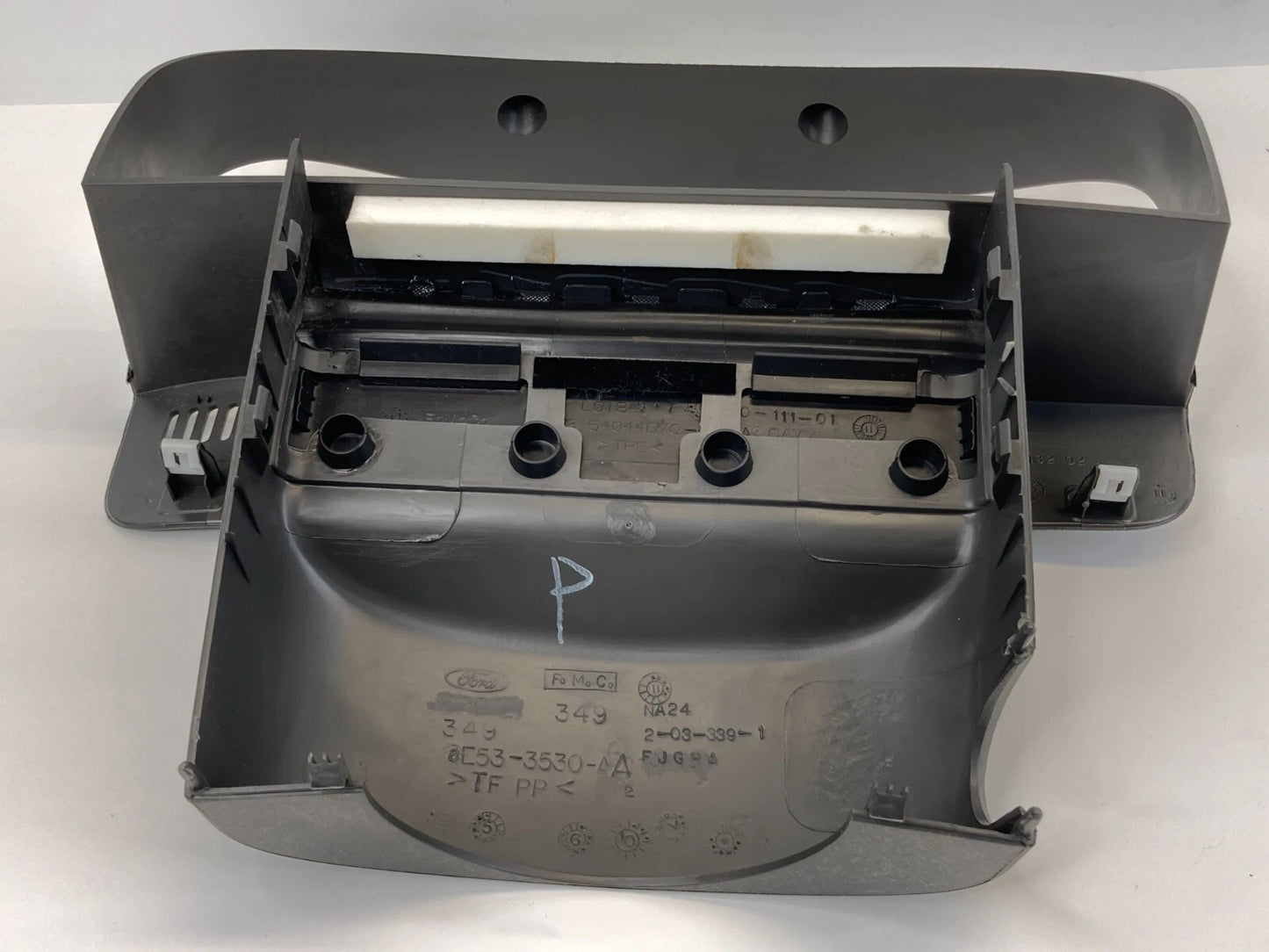 10-12 FORD FUSION DASH CLUSTER SPEEDOMETER UPPER BEZEL TRIM COVER 8E53-3530-AA