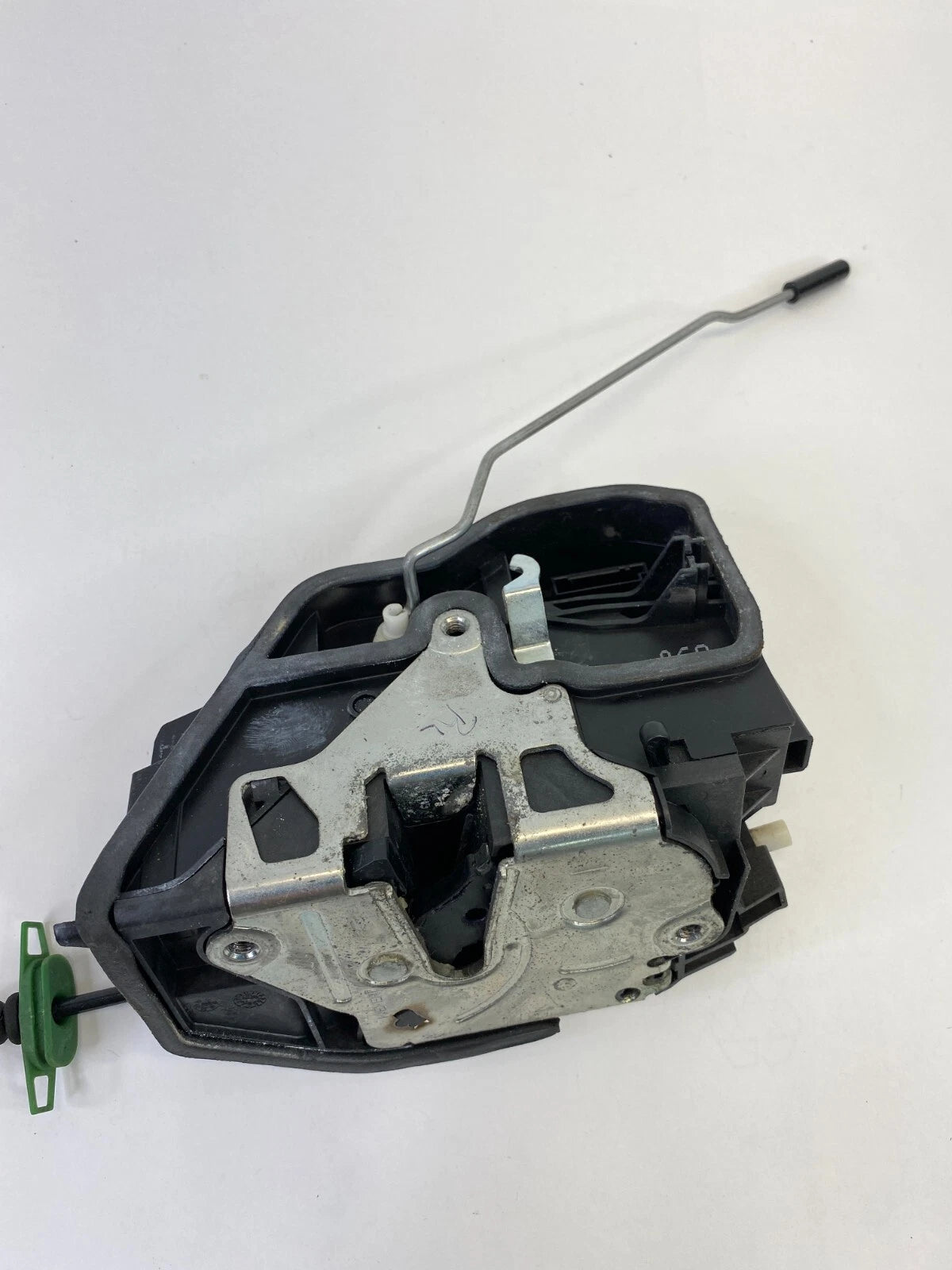 2004-2007 BMW 530I 525I REAR LEFT SIDE DOOR LOCK LATCH ACTUATOR 7167069 OEM