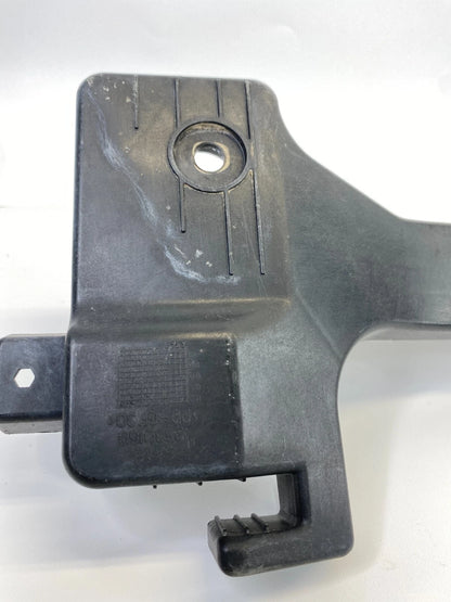 2003-2007 SAAB 9-3 CONVERTIBLE REAR CENTER BUMPER COVER BRACKET HOLDER 12830169