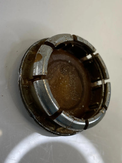 ORIGINAL CHYSLER RIM WHEEL CENTER CAP CENTER WHEEL RIN COVER OEM