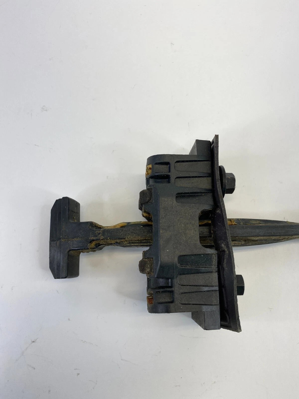 2010-2017 CHEVROLET EQUINOX REAR RIGHT DOOR CHECK STRAP STOP HINGET DETENT OEM