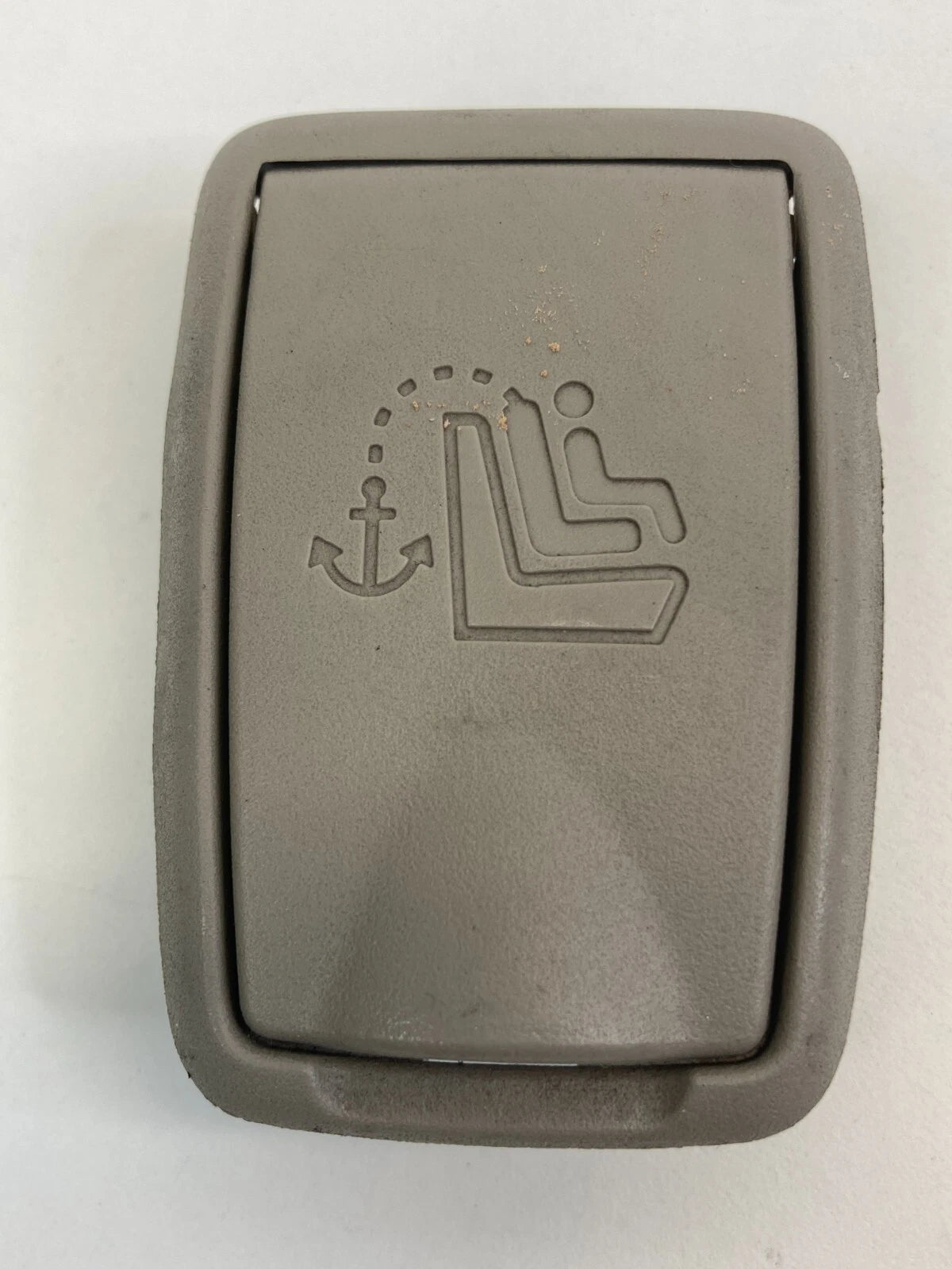 2002-2006 TOYOTA CAMRY SEDAN REAR SEAT CHILD ANCHOR PLATE COVER CAP TRIM PANEL