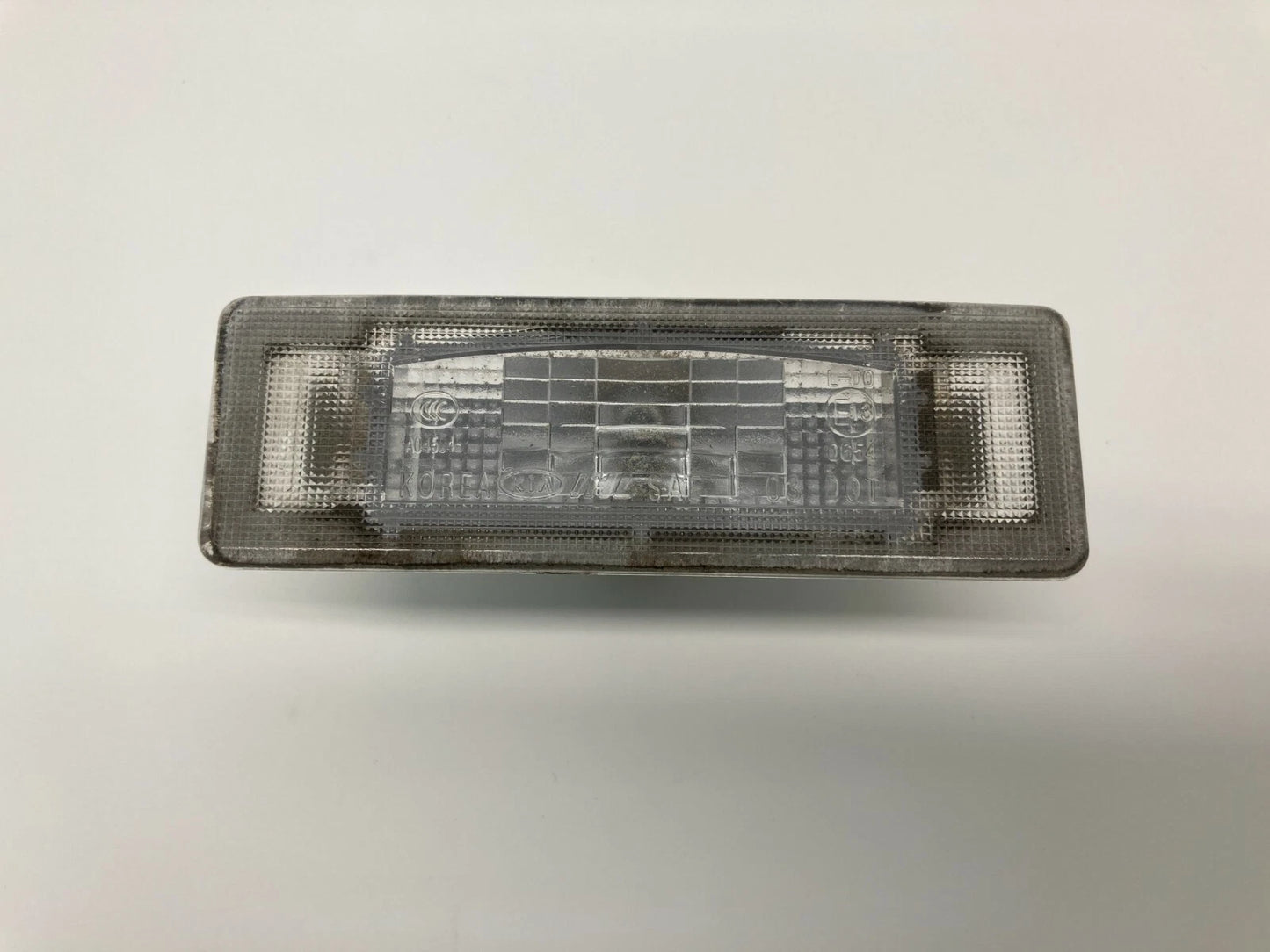 2011-2015 KIA OPTIMA HYBRID LEFT LICENSE PLATE LIGHT LAMP ASSEMBLY 92501-2G0 OEM