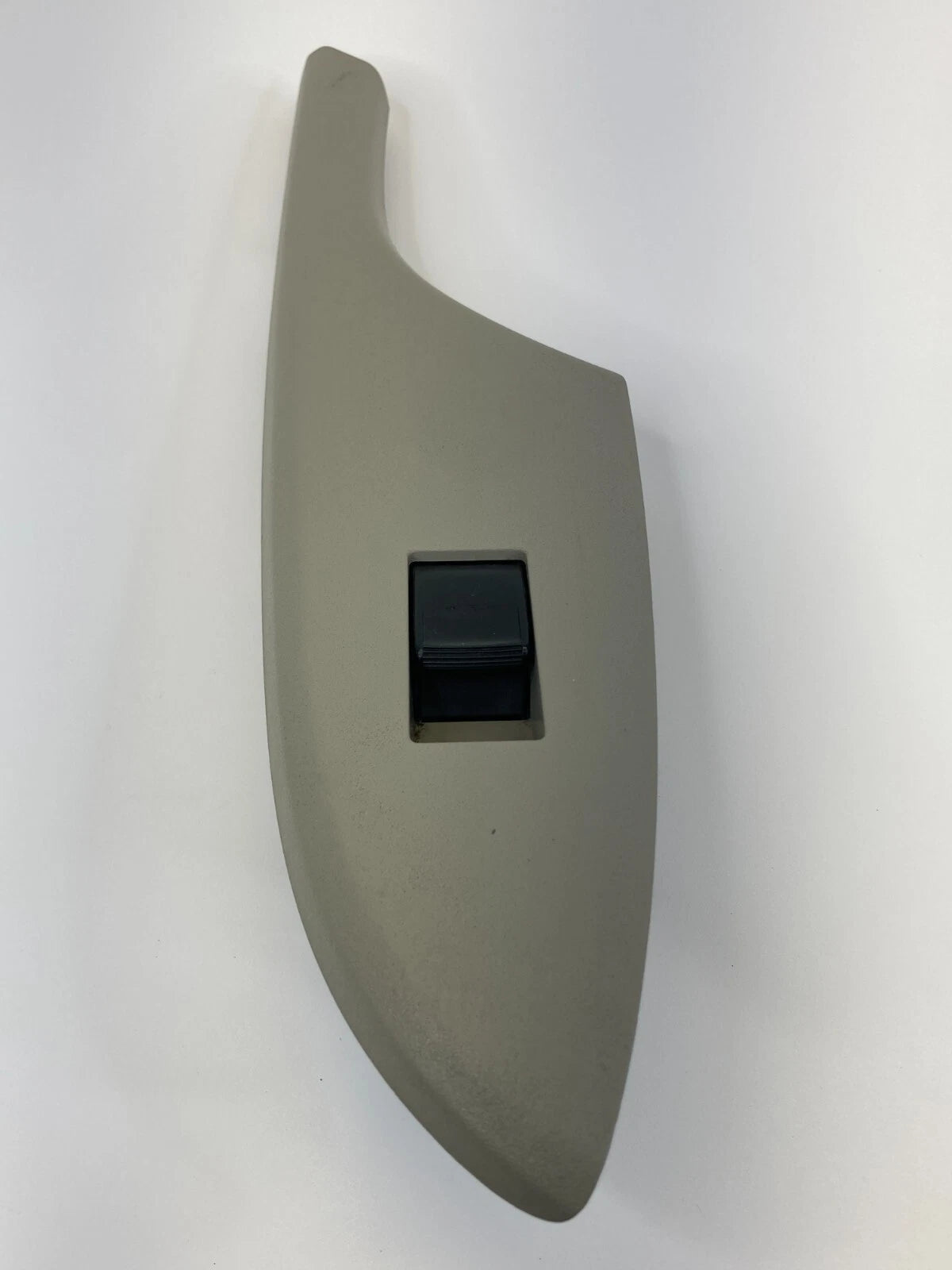 2009-2013 TOYOTA COROLLA REAR LEFT SIDE DOOR WINDOW CONTROL SWITCH 74272-12230