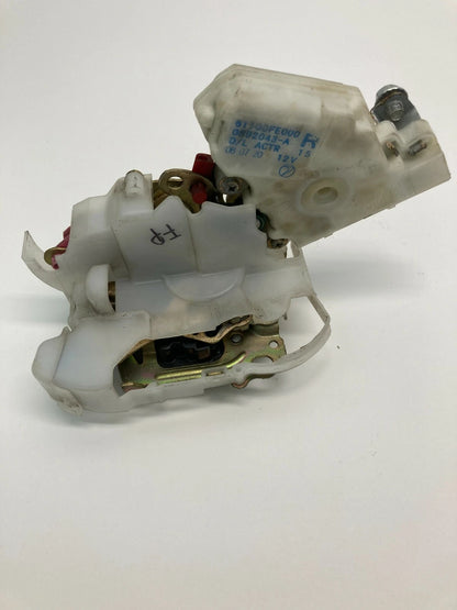2002-2007 SUBARU IMPREZA SEDAN FRONT RIGHT DOOR LOCK LATCH RELEASE 61100FE000