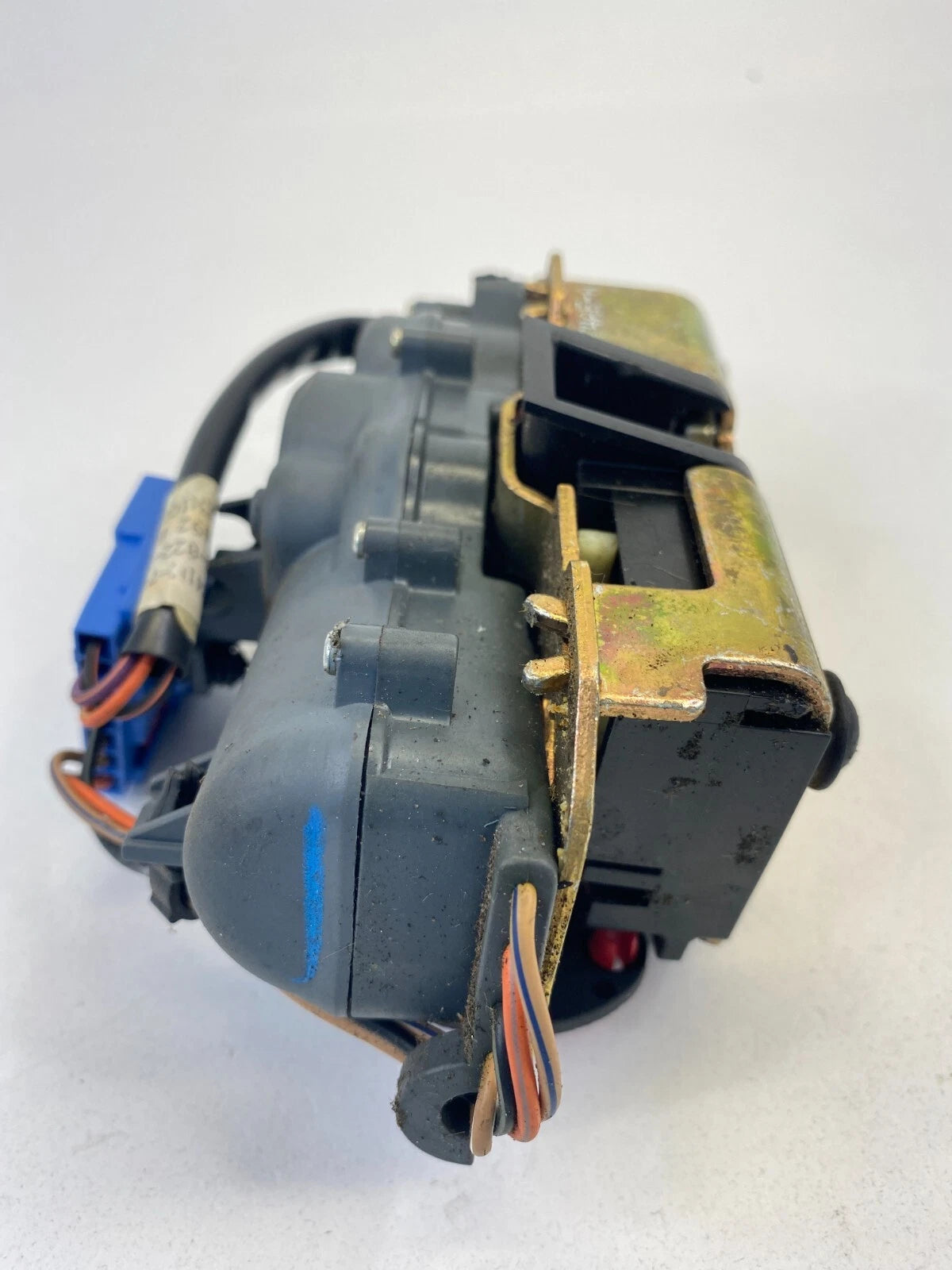 2001-2007 DODGE GRAND CARAVAN REAR TRUNK HATCH LIFTGATE TAILGATE LOCK LATCH