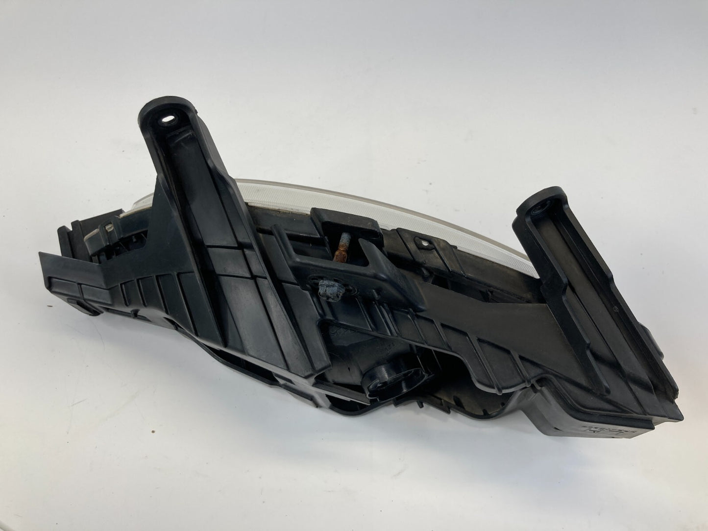 2011-2013 Hyundai Sonata Front Left Driver Side Fog Light Lamp 92201-3QXXX OEM