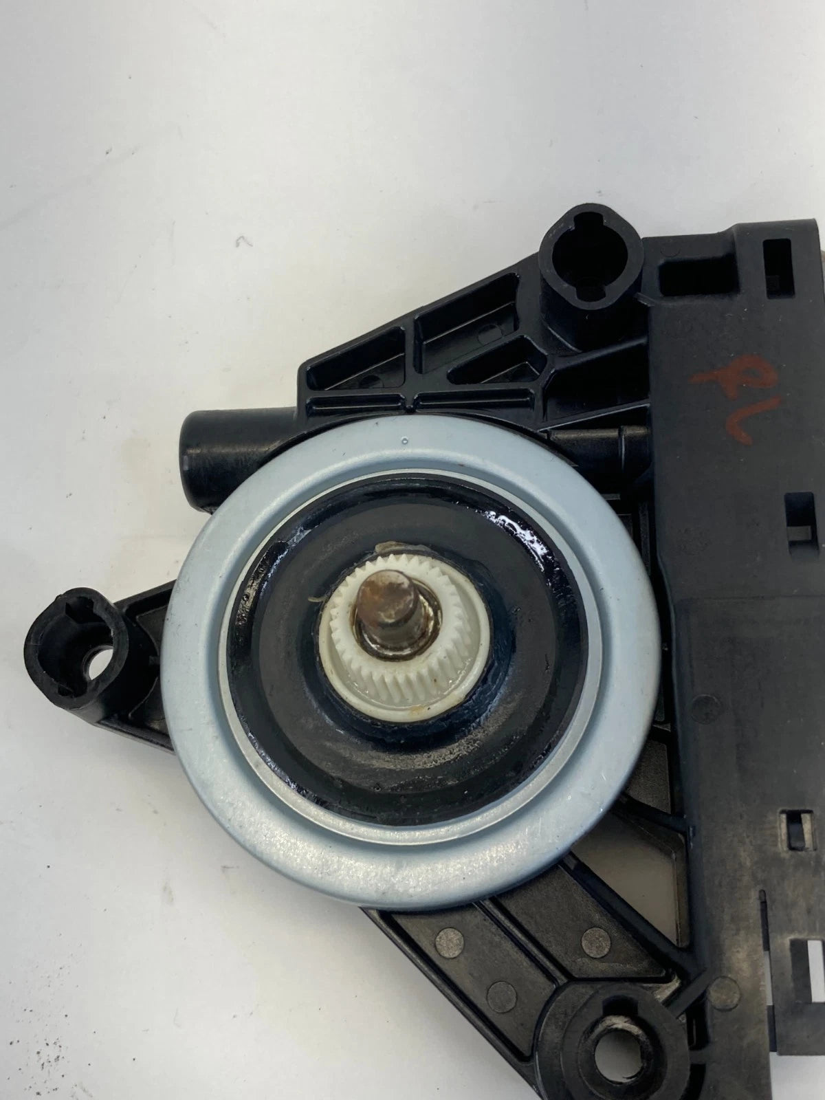 2009-2020 DODGE JOURNEY REAR LEFT BACK SIDE DOOR WINDOW MOTOR C21362-100 OEM