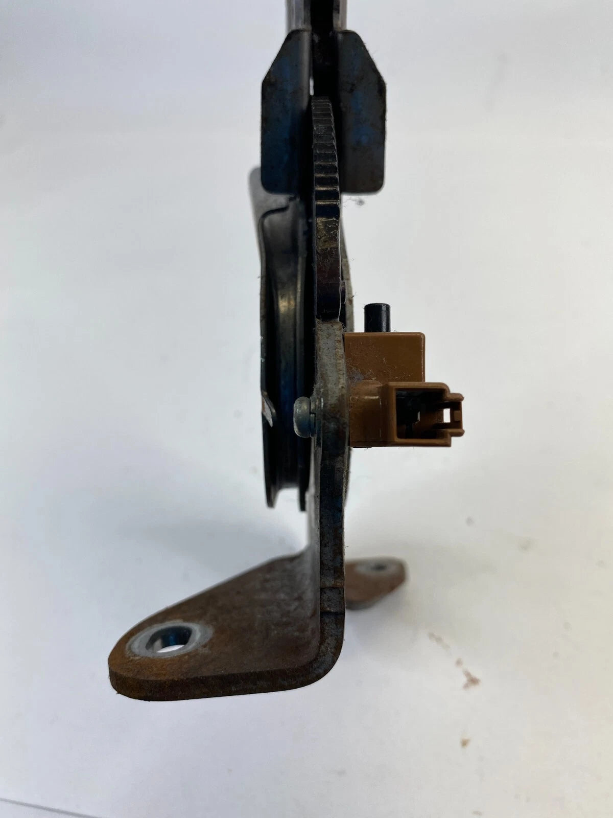 2009-2013 TOYOTA MATRIX FWD CENTER CONSOLE EMERGENCY PARKING BRAKE HANDLE