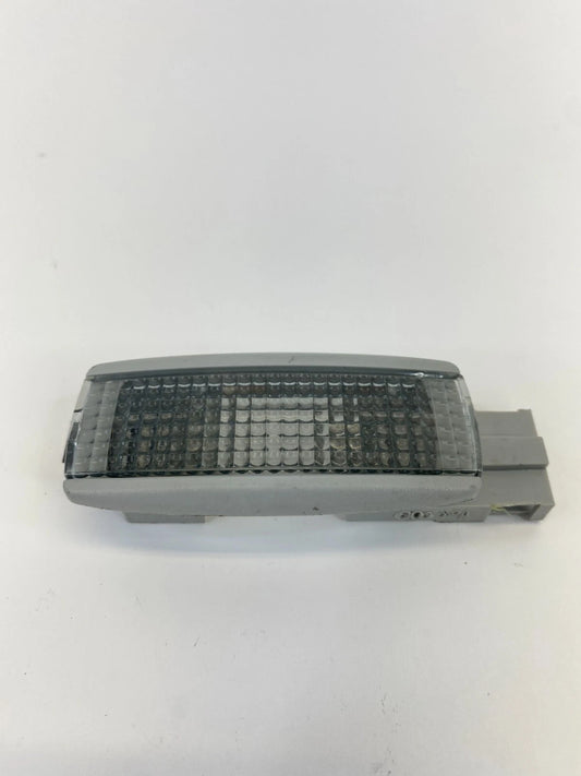 1998-2010 VOLKSWAGEN BEETLE FRONT SUNVISOR SUN VISOR VANITY LIGHT LAMP 3B094711