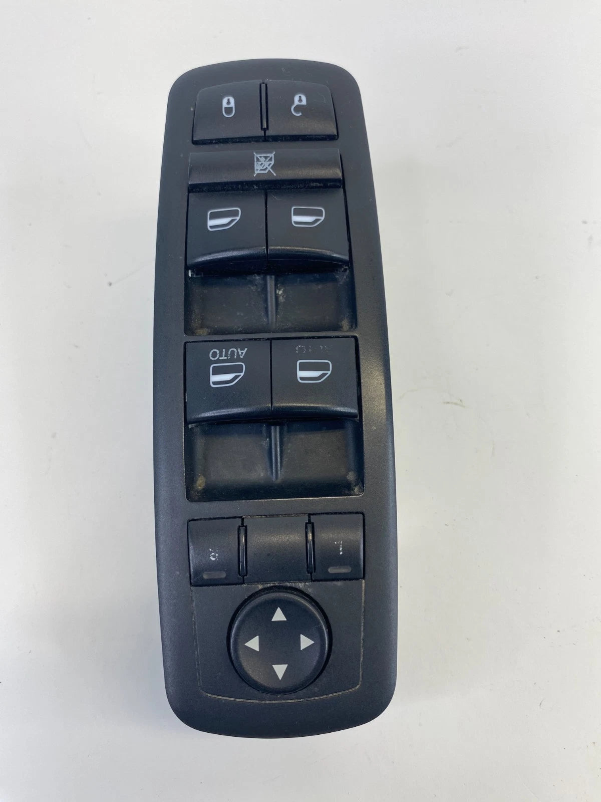 2015-2017 CHRYSLER 200 FRONT LEFT DRIVER DOOR MASTER WINDOW SWITCH 68231805AA