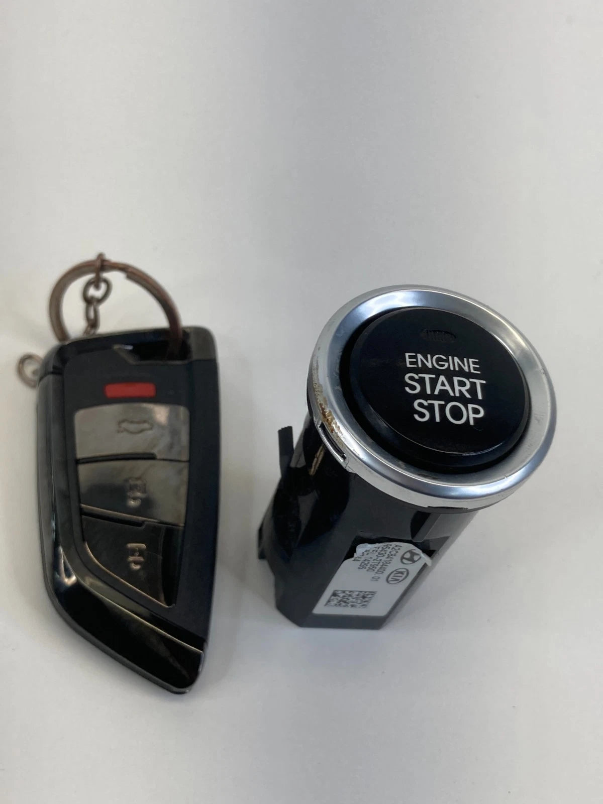 14-16 KIA OPTIMA ENGINE IGNITION START STOP BUTTON W/ SMART KEY 954302T950 OEM