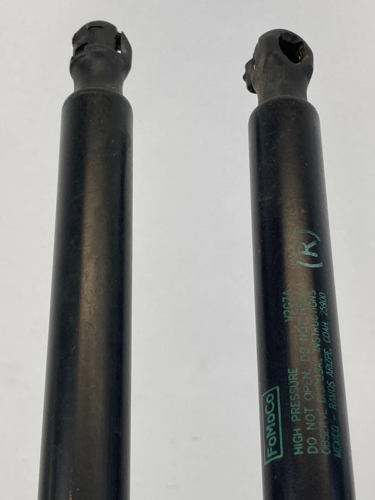 13-16 FORD ESCAPE REAR LIFTGATE SHOCKS STRUT SUPPORT PAIR SET CJ54-S406A10 OEM