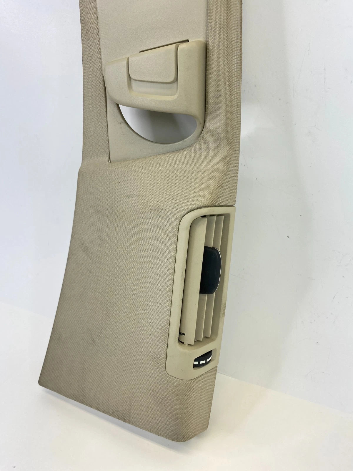 2012-2018 Volvo S60 Front Right Passenger B-Pillar Seat Belt Cover Trim 31307139