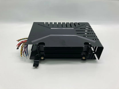 2004 04 VW VOLKSWAGEN PASSAT AUDIO AMPLIFIER AMP MODULE W/ PLUGS OEM