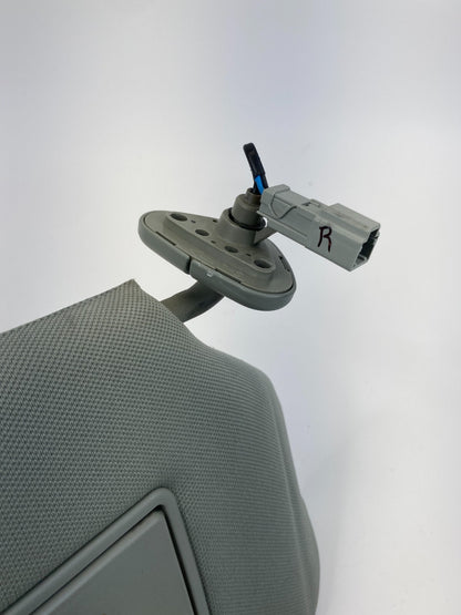 2005-2007 Honda Odyssey W Sunroof Left & Right Sunvisor Sun Visor Set w Lights