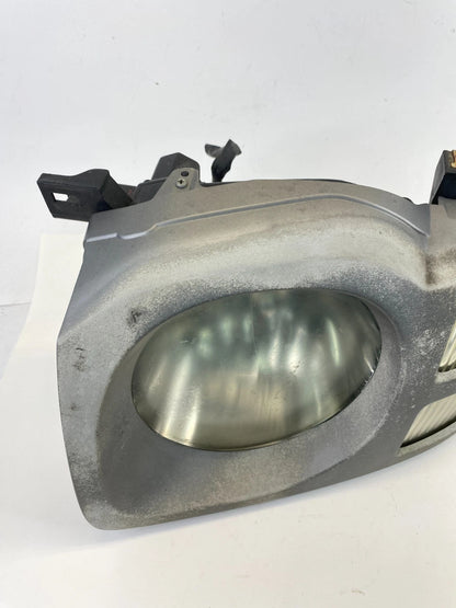 2002-2004 Nissan Xterra FRONT LEFT DRIVER SIDE HEADLIGHT HEADLAMP OEM