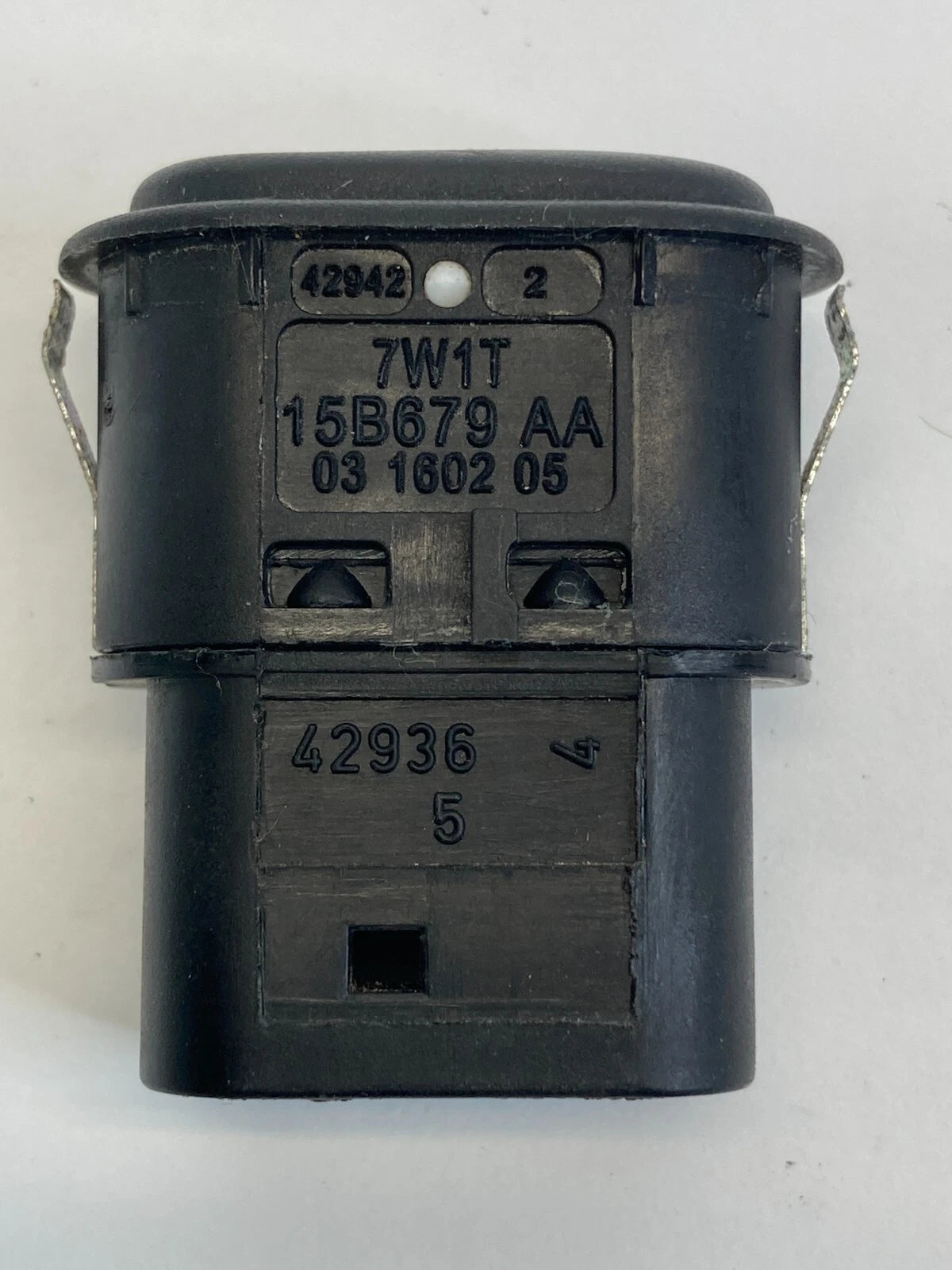 2006-2009 LAND ROVER RANGE ROVER SPORT SEAT LUMBAR CONTROL SWITCH 15B679AA OEM