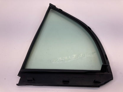 2001-2005 Honda Civic Sedan Rear Right Door Quarter Vent Window Glass 73441-S5A