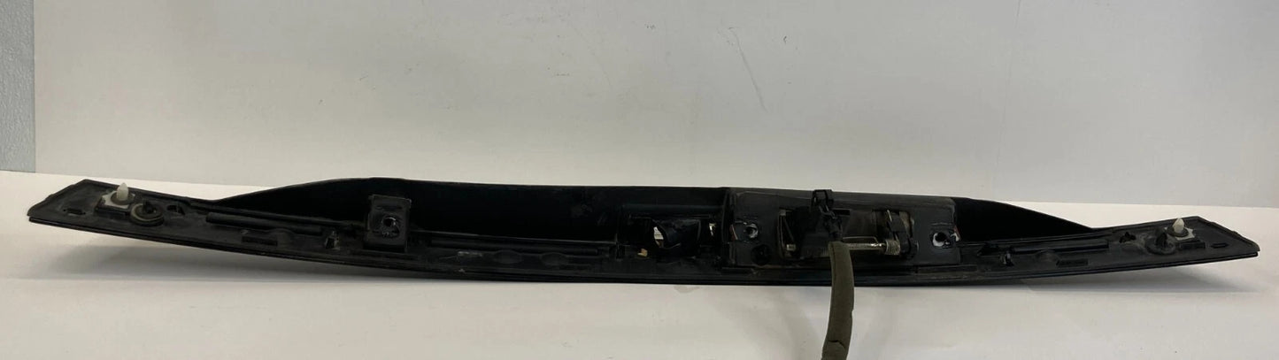 09-14 VW ROUTAN TRUNK TAILGATE FINISH GARNISH TRIM HANDLE LICENSE LIGHT MOLDING