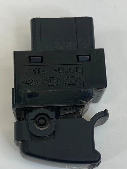2005-2010 KIA SPORTAGE REAR RIGHT SIDE POWER WINDOW SWITCH CONTROL BUTTON OEM