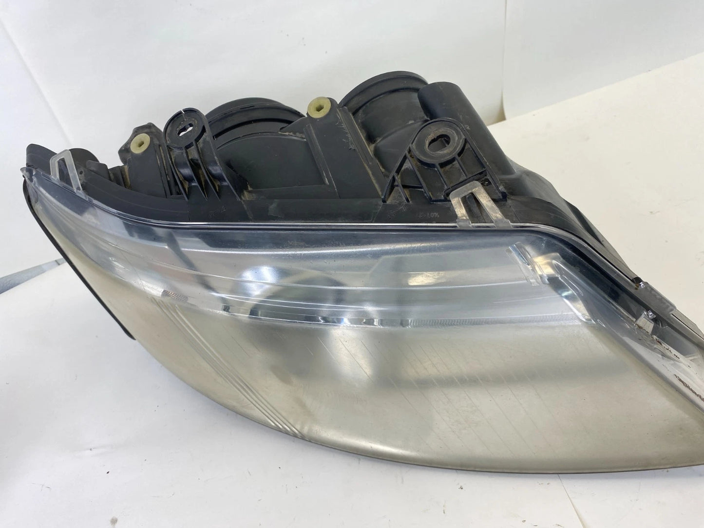 2003-2007 SAAB 9-3 SEDAN FRONT RIGHT PASSENGER SIDE HALOGEN HEADLIGHT OEM