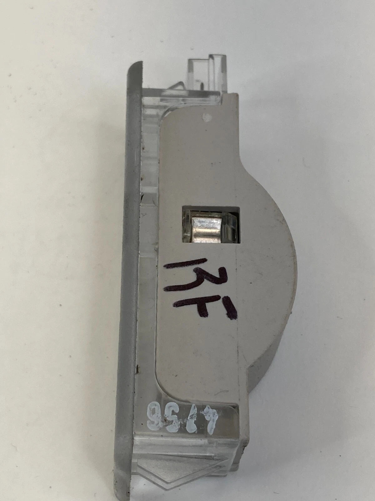 2006 BMW 330I 330XI FRONT RIGHT INTERIOR DOOR COURTESY LIGHT LAMP 6962688 OEM