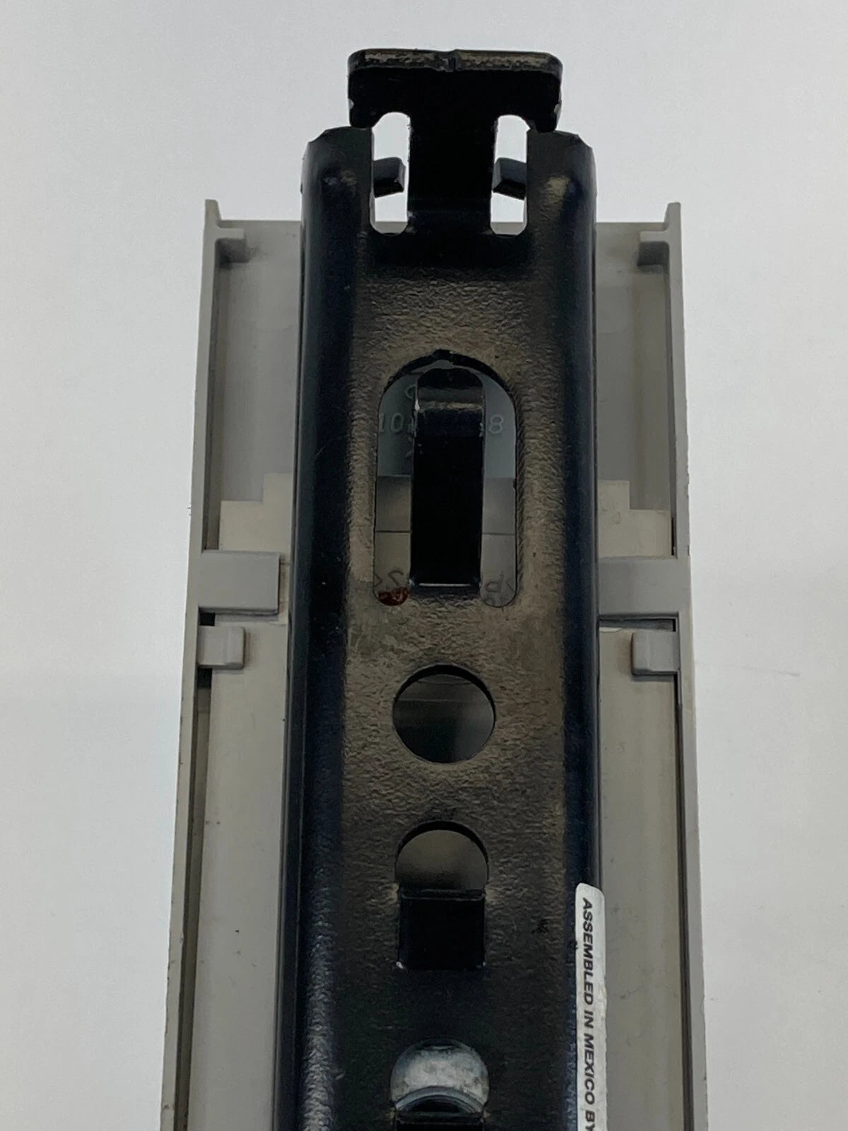 2013-2016 FORD FUSION FRONT LH DRIVER SEAT BELT HEIGHT ADJUSTER OEM DG93-F602B82