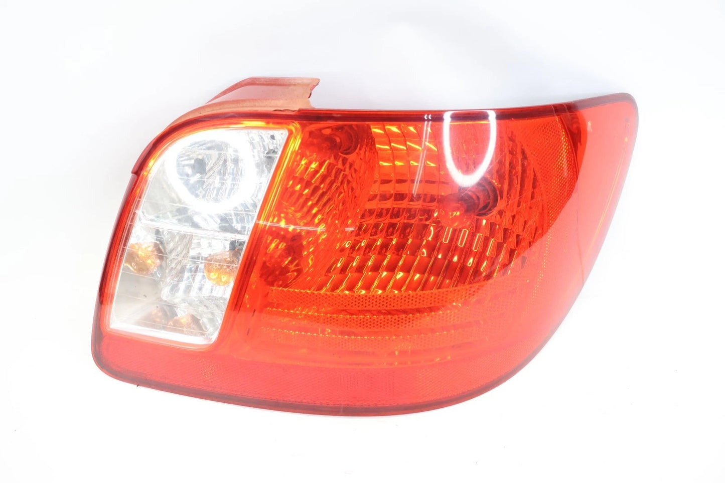 2006-2011 KIA RIO SEDAN RIGHT PASSENGER SIDE TAIL LIGHT TAILLIGHT TAILL LAMP
