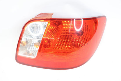 2006-2011 KIA RIO SEDAN RIGHT PASSENGER SIDE TAIL LIGHT TAILLIGHT TAILL LAMP